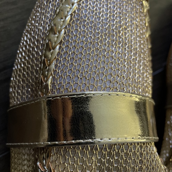 Clearance 💯NIB** Slipper Shoes - Picture 5 of 6